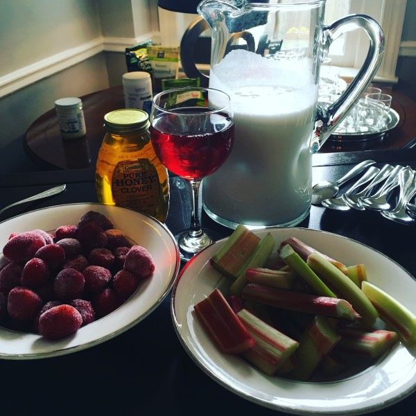 Strawberry Rhubarb Smoothie